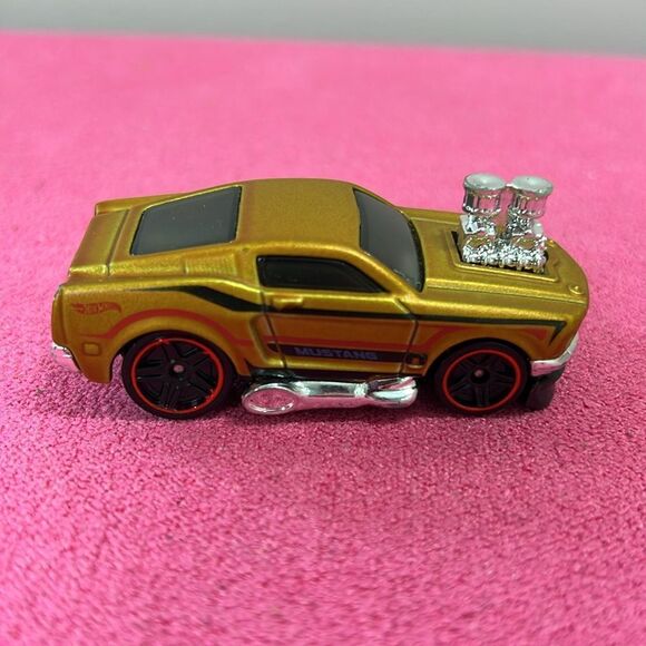 Collectible Vintage 1968 Mustang Mattel Hot Wheels - Picture 3 of 6